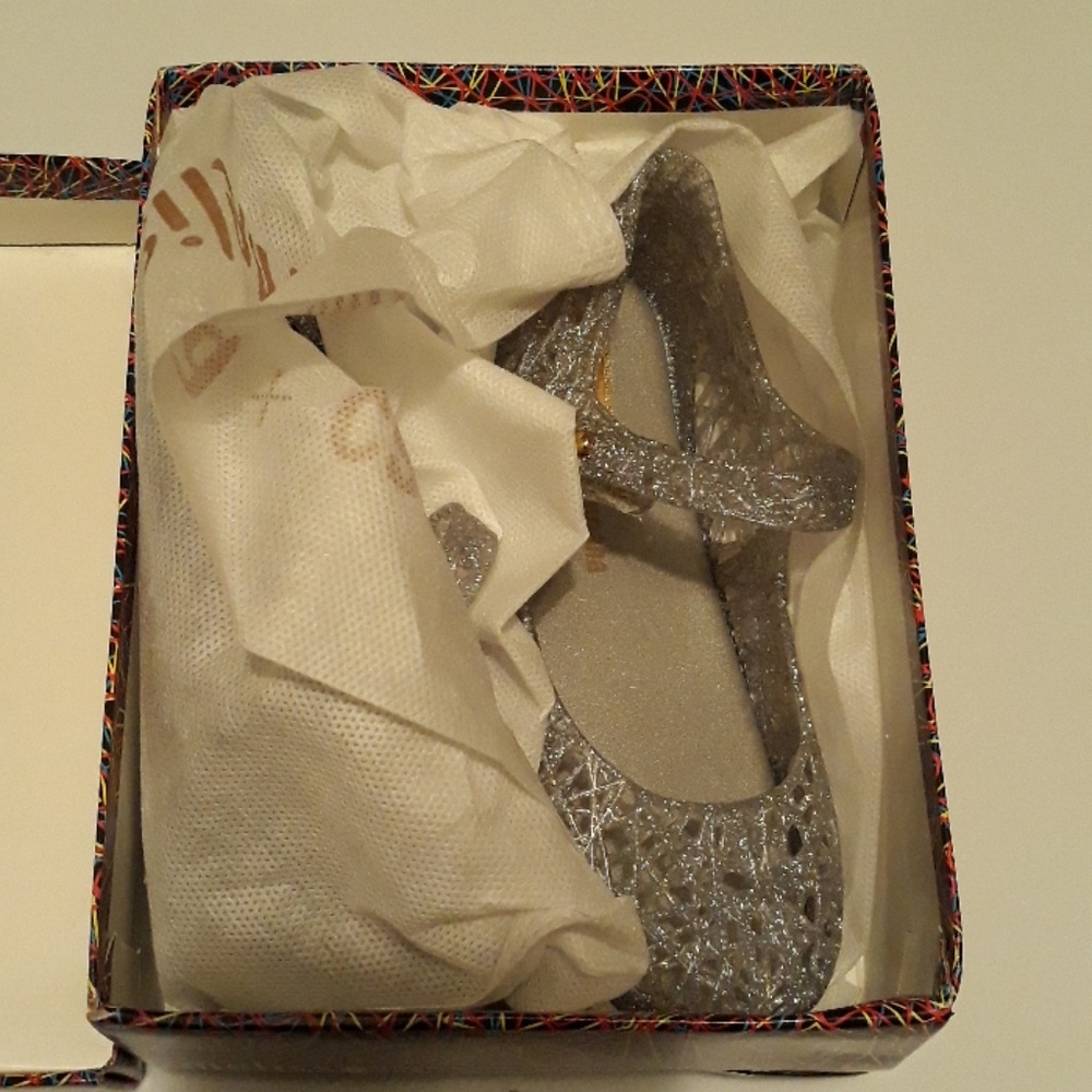 Mini Melissa Girl Shoes - Picture 3 of 4